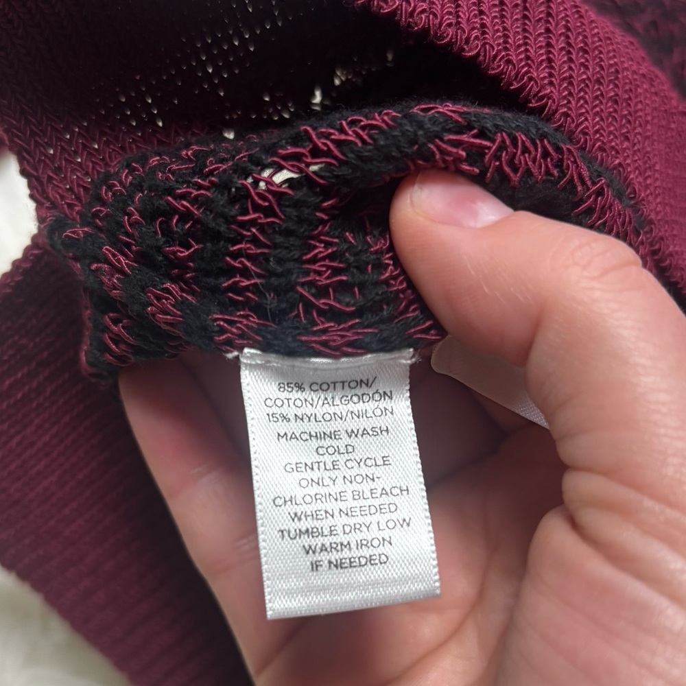 Ann Taylor Loft Black and Burgundy Knit Pull On Crewneck See-Through Sweater M - Picture 10 of 12